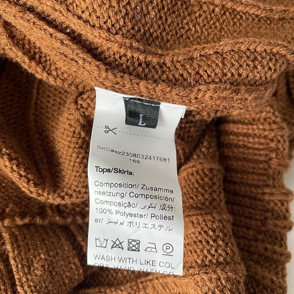 Relaxiva 2pcs Set: Solid Color Turtleneck Sweater And Skirt - Picture 9 of 10